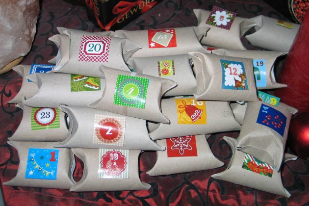 klorollen-auspack-adventskalender